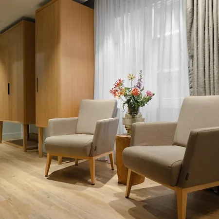 Swissôtel 4*