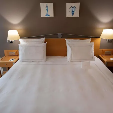 Swissotel Hotel