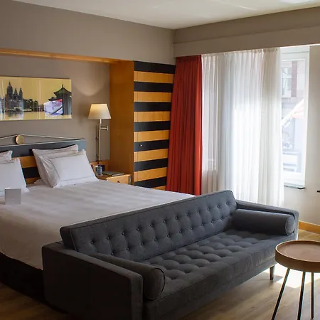 Swissôtel 4*